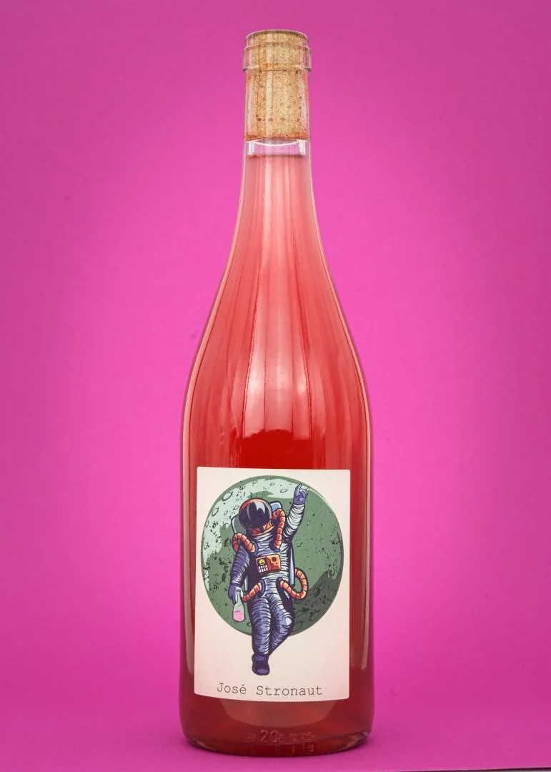 José Stronaut Cabernet Franc rosé bottle