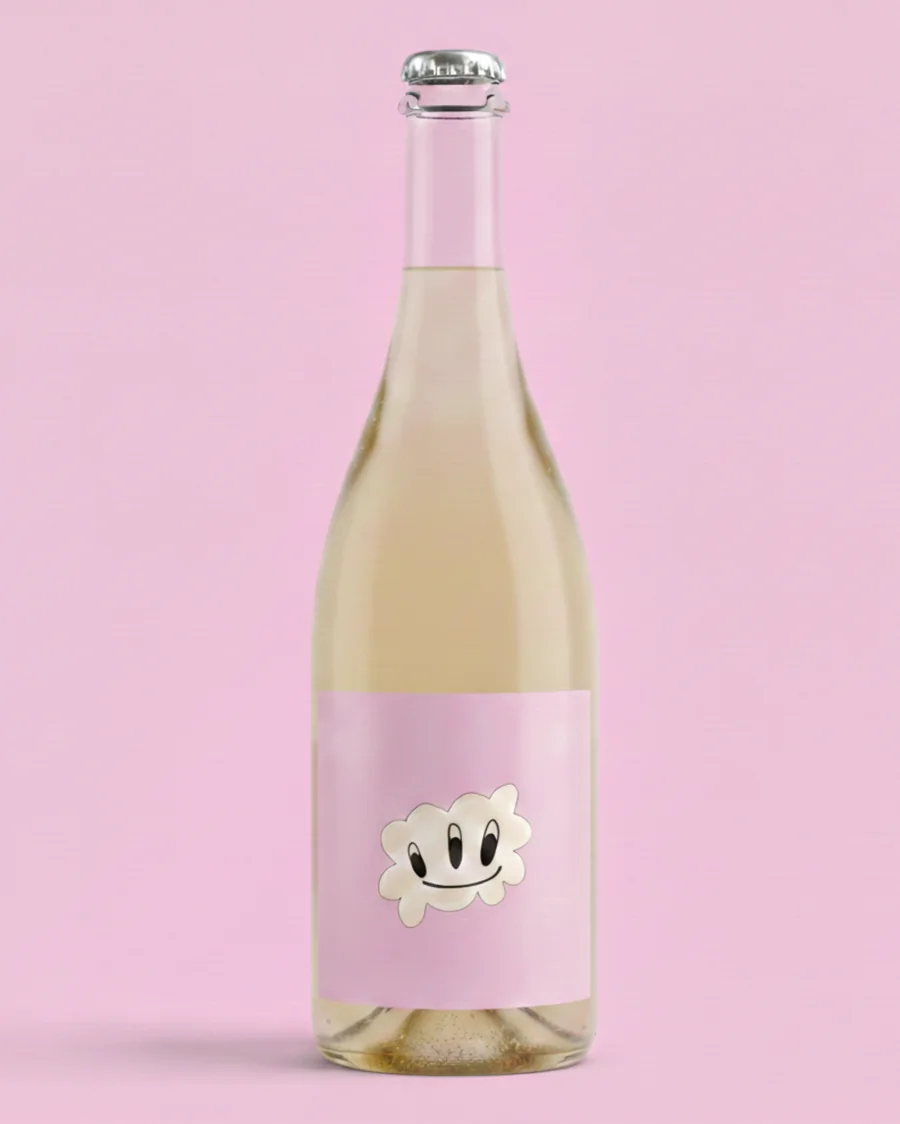 Wolki Pét-Nat Riesling bottle