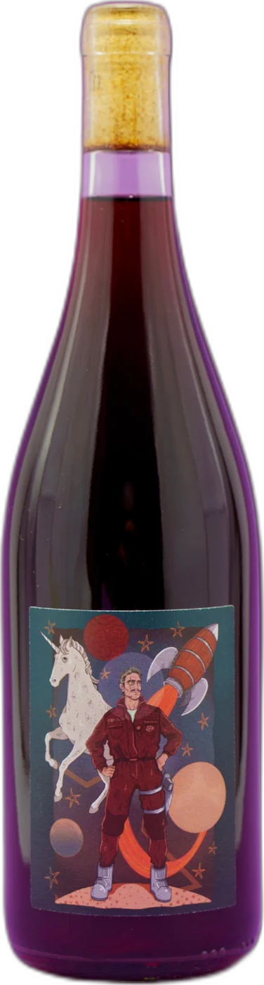 Flasche Lt. Oermel, Etikett mit einem Mann im roten Overall, weißem Einhorn, Rakete und Planeten